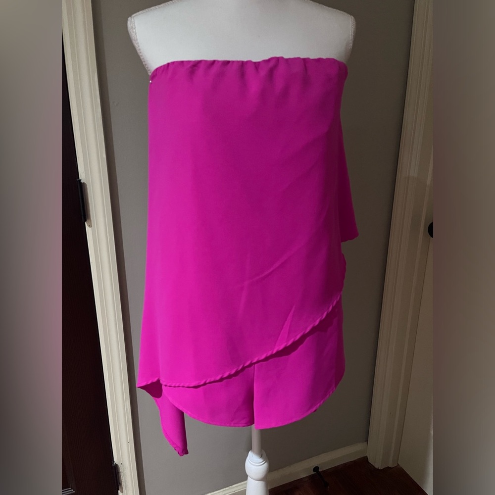 Strapless shorts romper